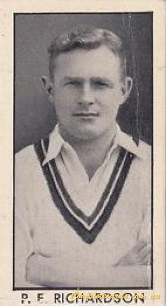 1957 D.C.Thomson County Cricketers (Wizard) 